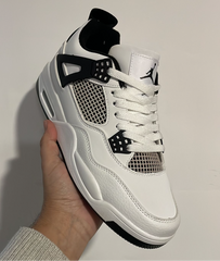JORDAN RETRO 4