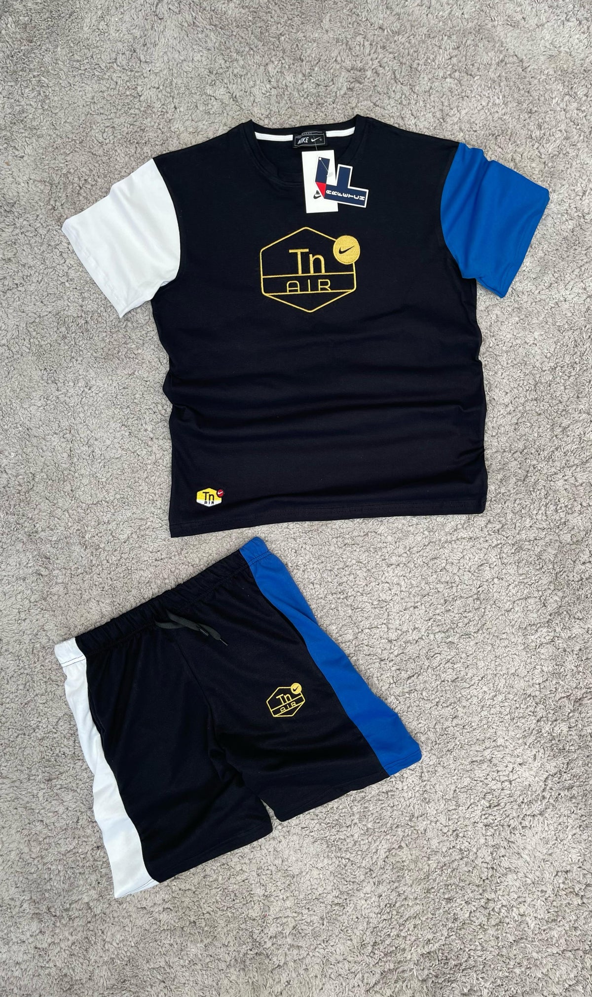 CONJUNTO NIKE TN