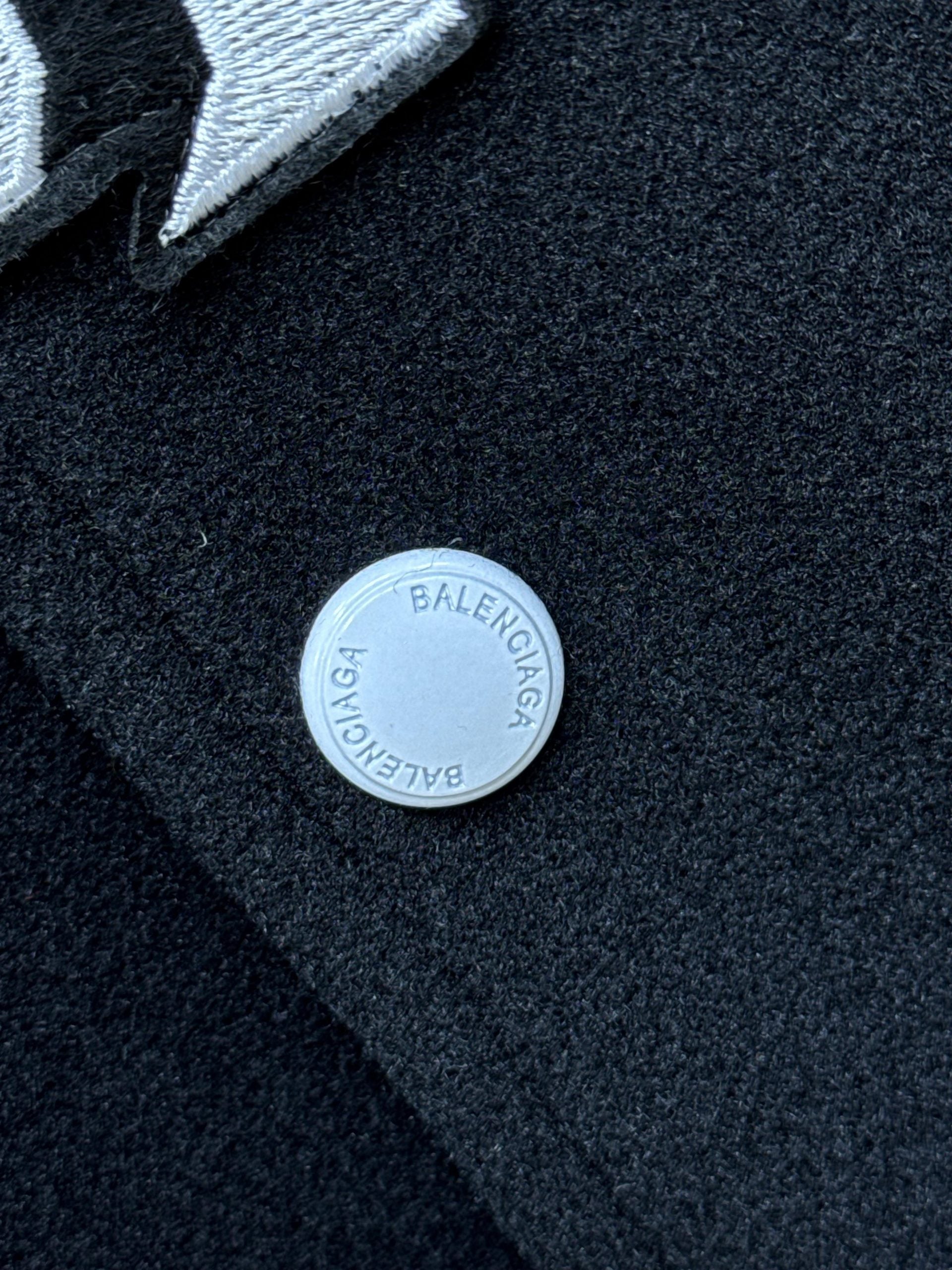 CHAQUETA BALENCIAGA MAX calidad