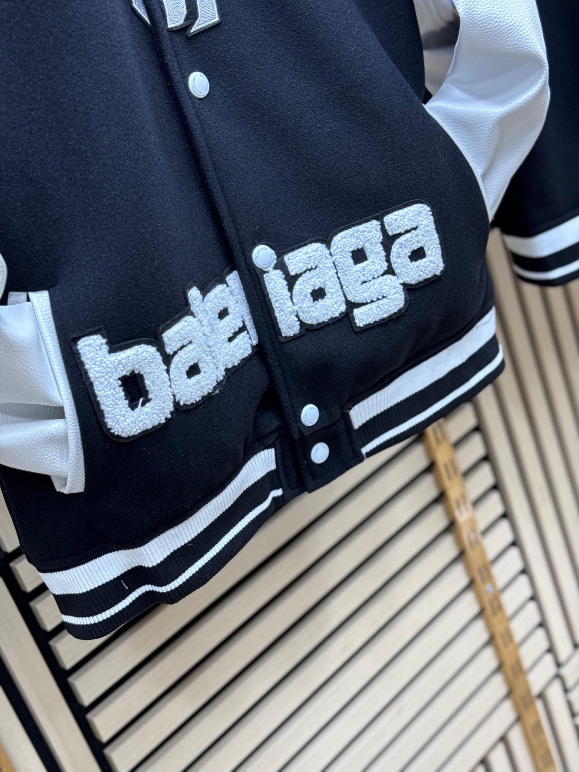 CHAQUETA BALENCIAGA MAX calidad