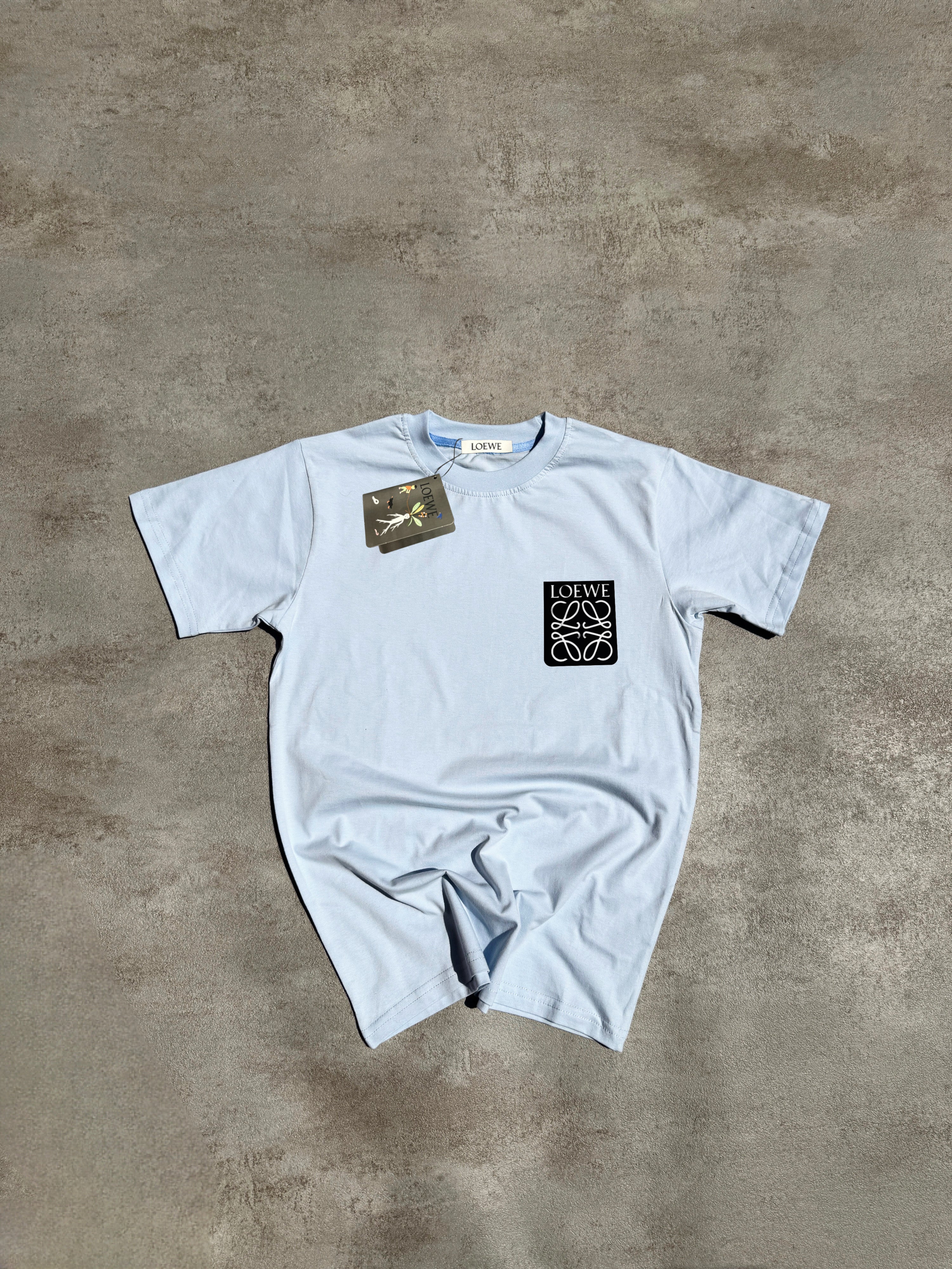 CAMISETA LOEWÉ