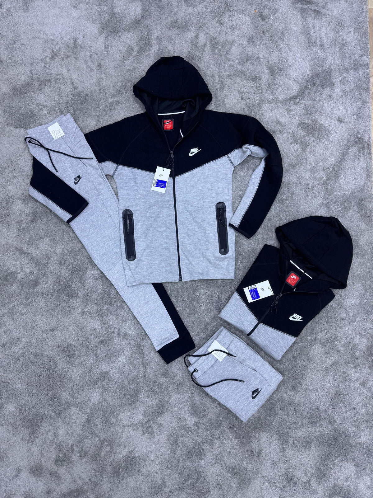 Chandal Nike Tech Fleece Negro y Gris