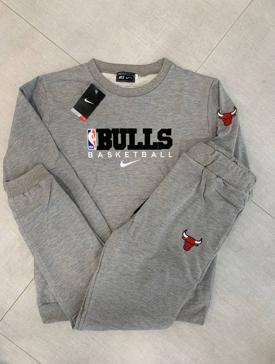 Chandal nike bulls gris