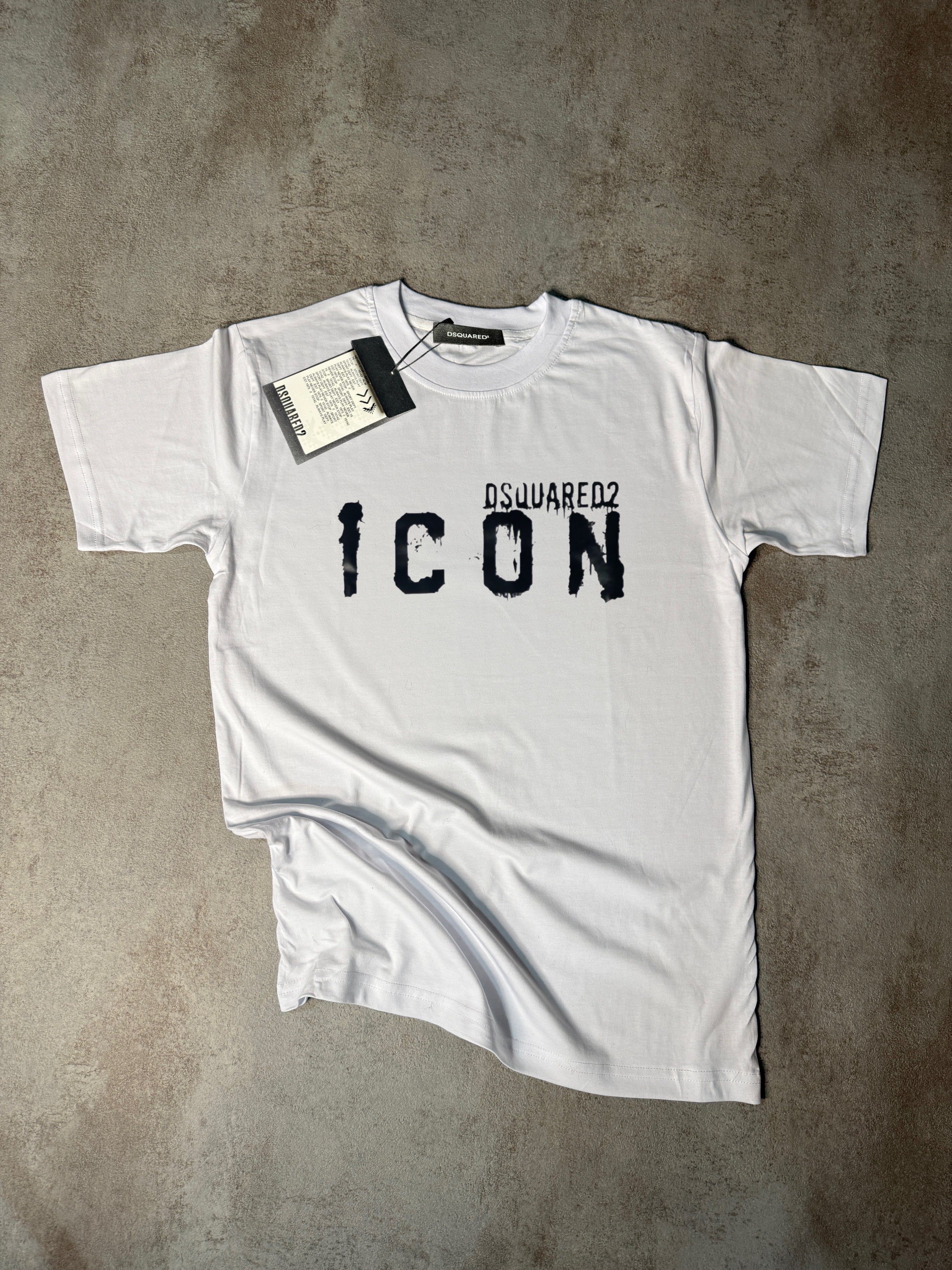 CAMISETA DSQUAR£D