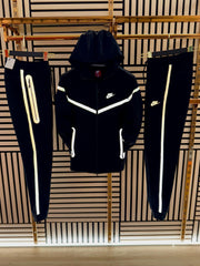 Chandal Nike Tech Fleece Negro Reflectante